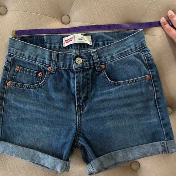 Vintage inspired rolled levis shorts size 25/26” - Picture 4 of 6
